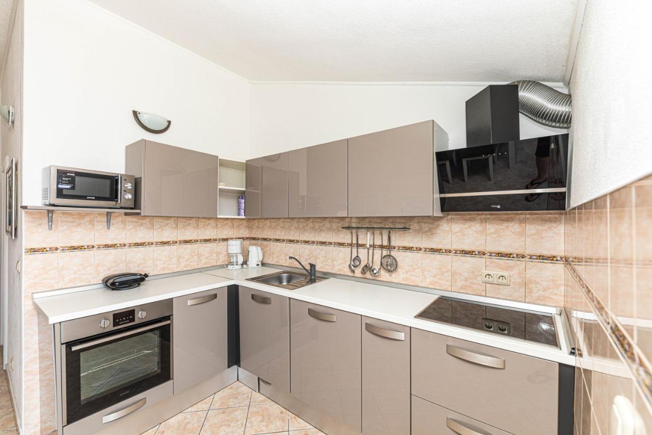 Apartments Villa Nea Leona تروغير المظهر الخارجي الصورة