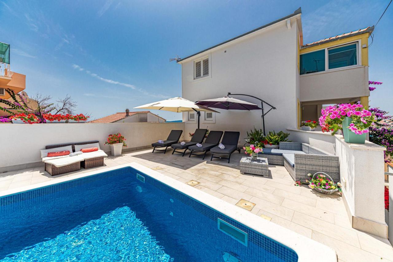 Apartments Villa Nea Leona تروغير المظهر الخارجي الصورة