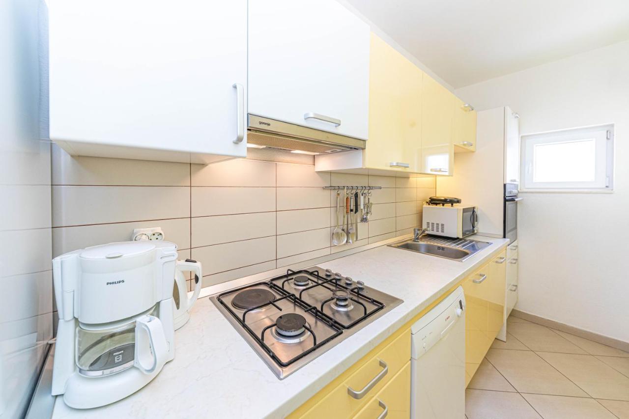 Apartments Villa Nea Leona تروغير المظهر الخارجي الصورة