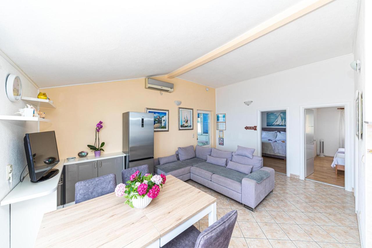 Apartments Villa Nea Leona تروغير المظهر الخارجي الصورة